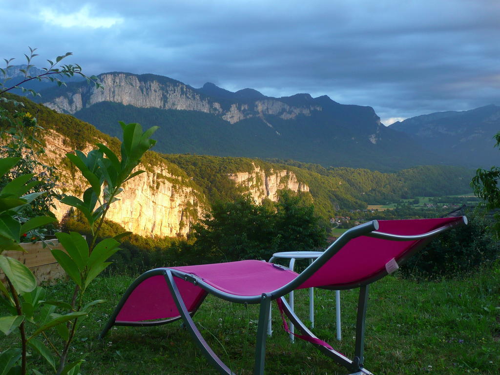 La Maison Sur Les Nuages Hotel Saint-Christophe  Bagian luar foto