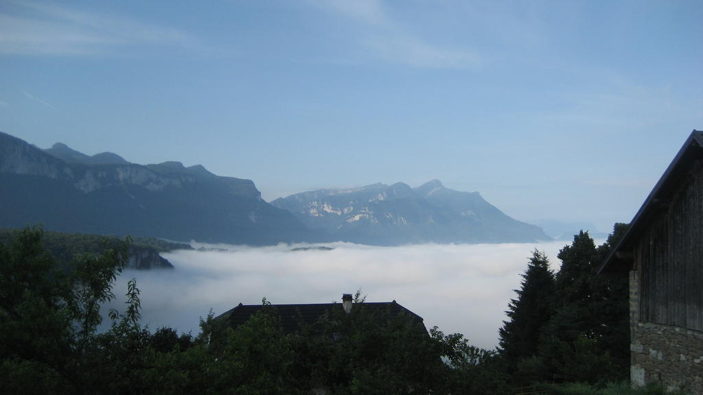 La Maison Sur Les Nuages Hotel Saint-Christophe  Bagian luar foto